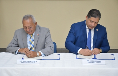 ONAPI y CESDN firma acuerdo interinstitucional para impulsar el desarrollo empresarial y la innovación